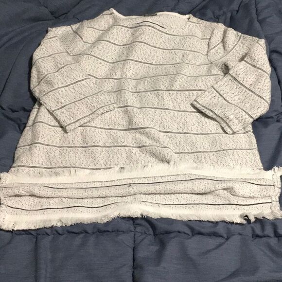 T by Talbots women's size SP small petite white black cotton blend top fringe - Picture 16 of 16